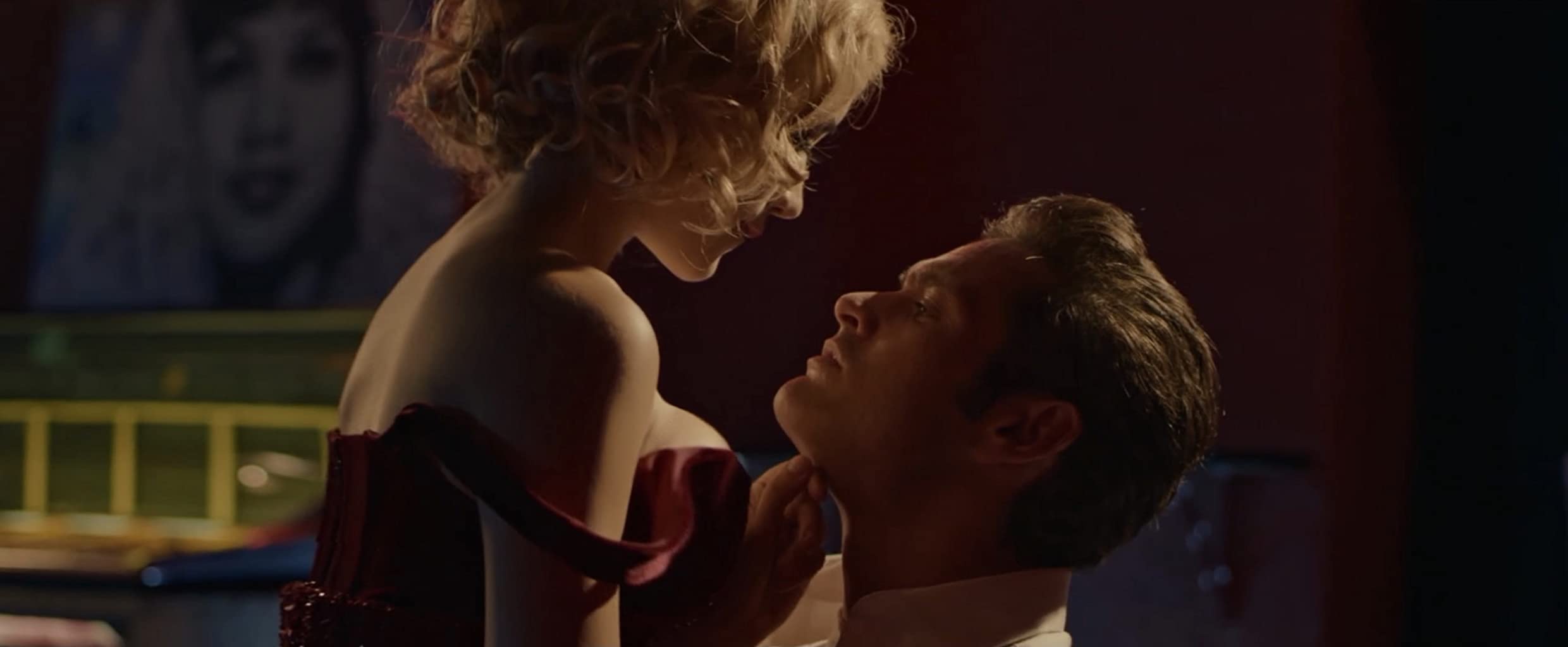 Фото - : 2480x1024 / 68 Кб