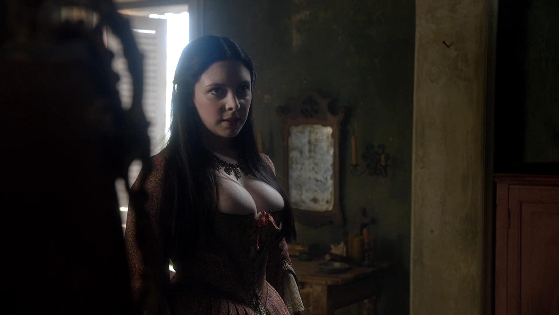 Фото - : 1820x1024 / 61 Кб