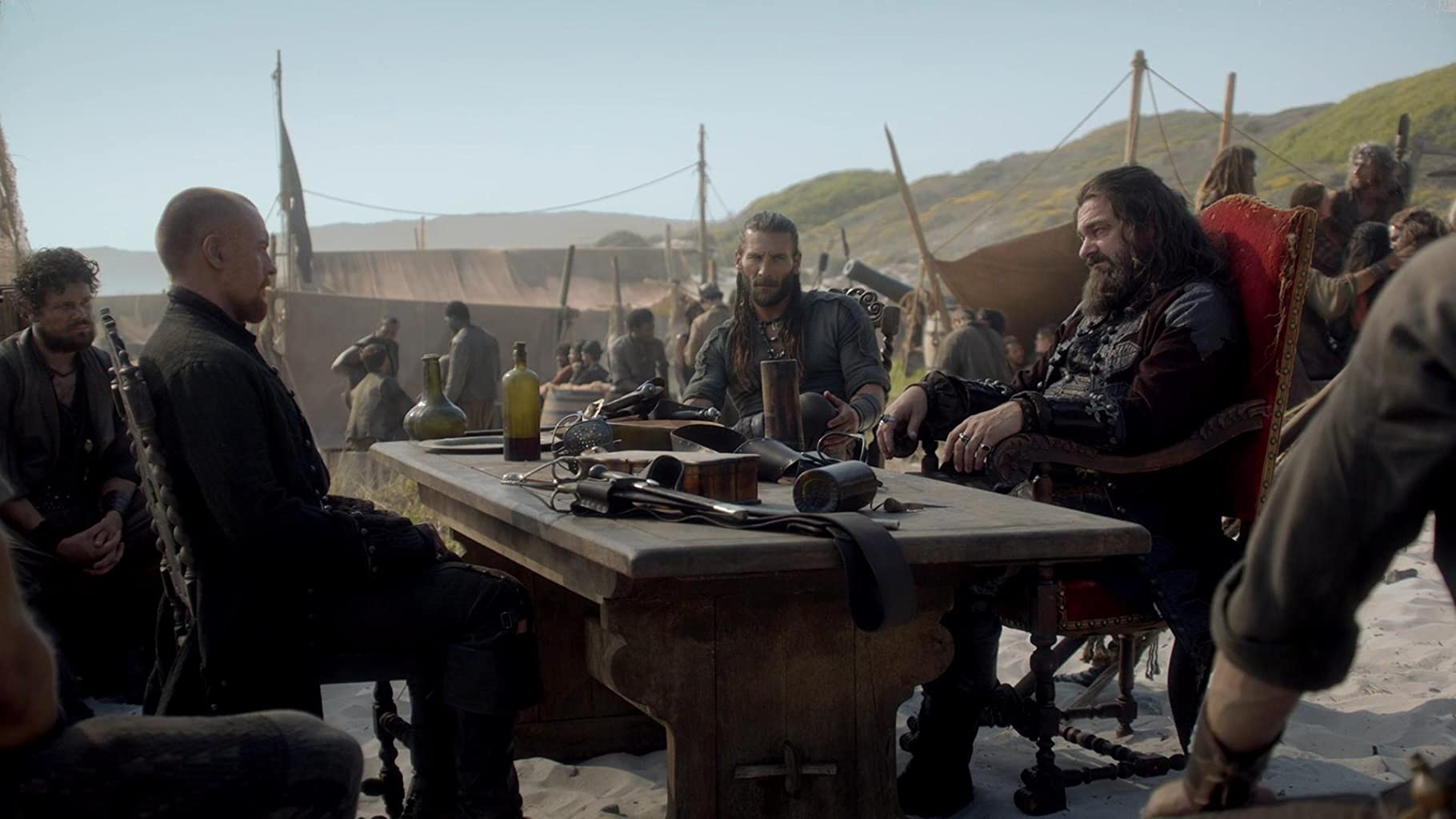 Фото - : 1820x1024 / 120 Кб