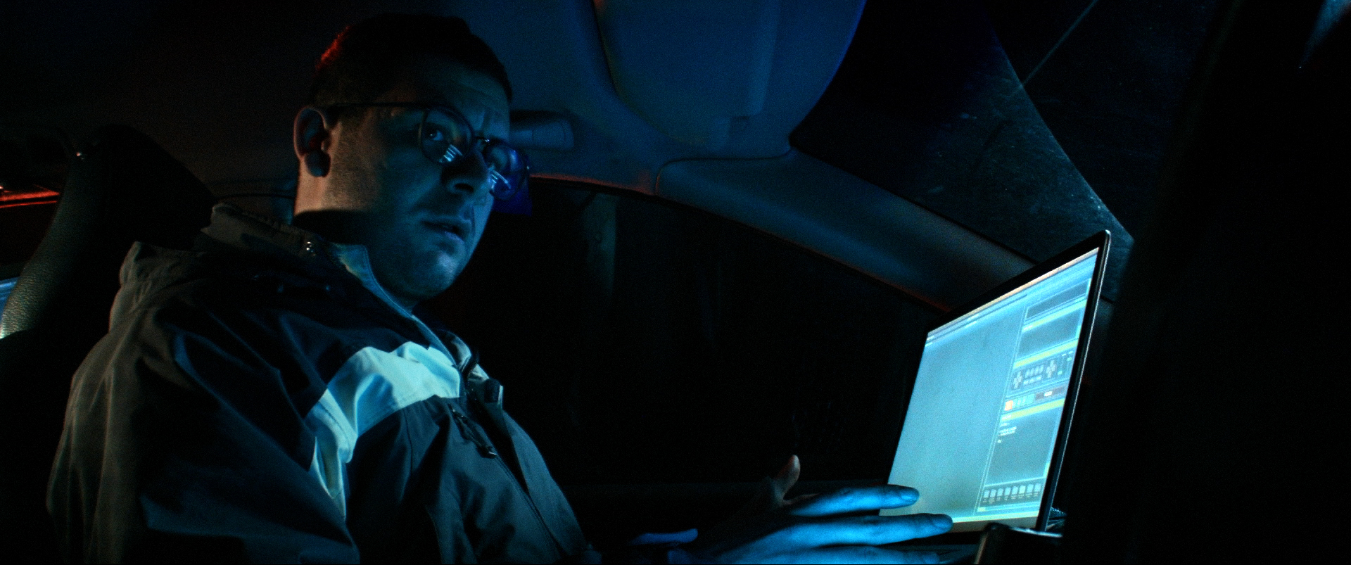 Фото - : 1920x803 / 991 Кб