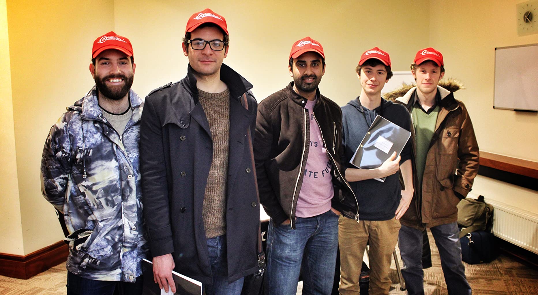 Фото - : 1865x1024 / 229 Кб