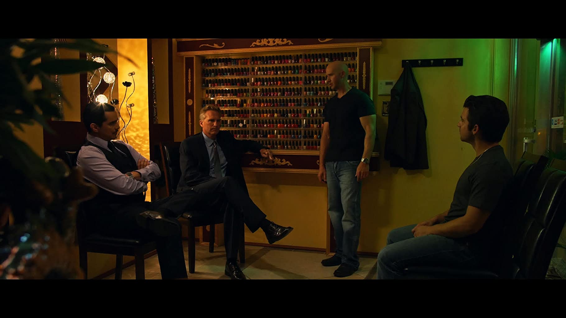 Фото - : 1820x1024 / 111 Кб