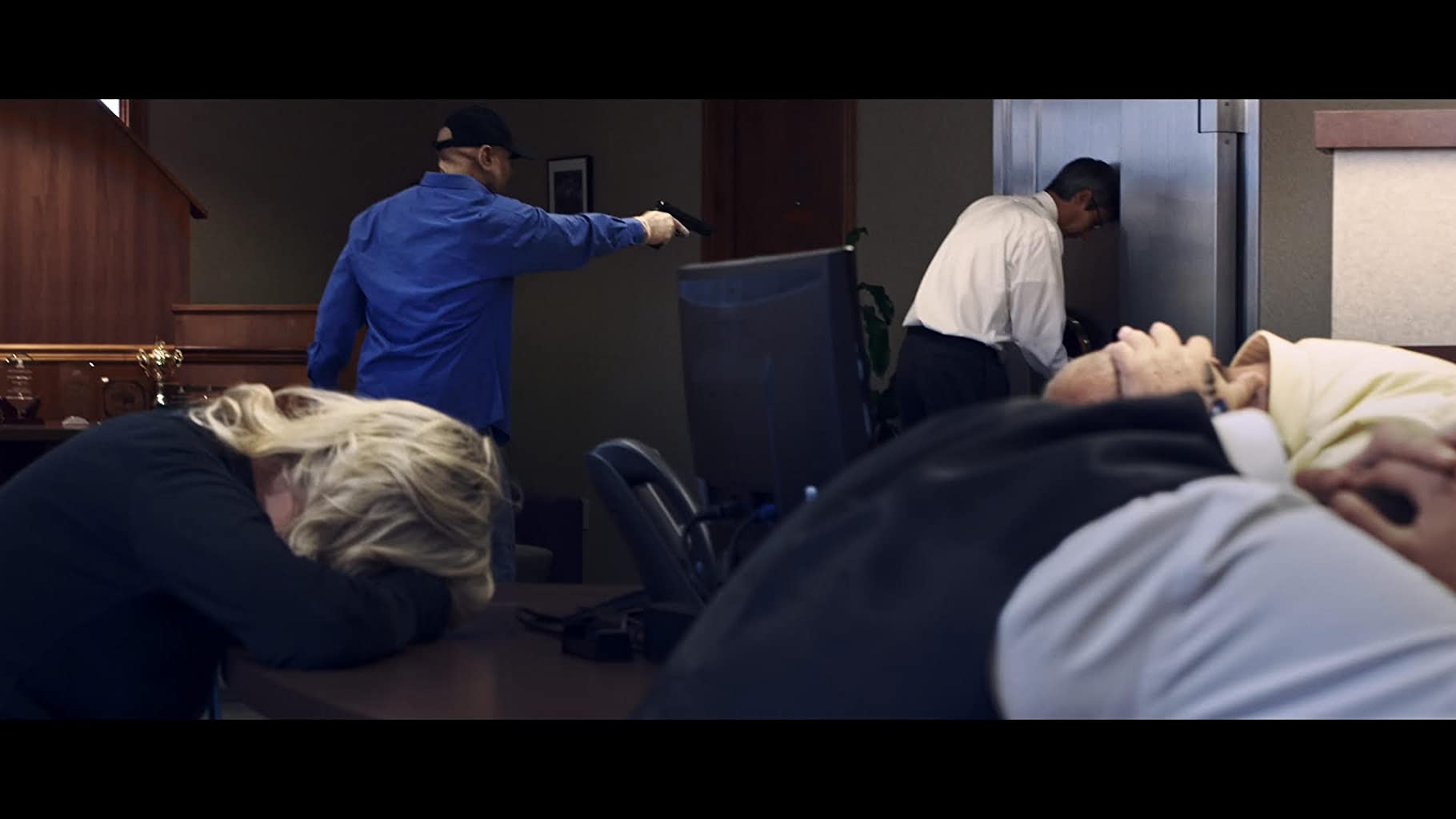 Фото - : 1820x1024 / 67 Кб