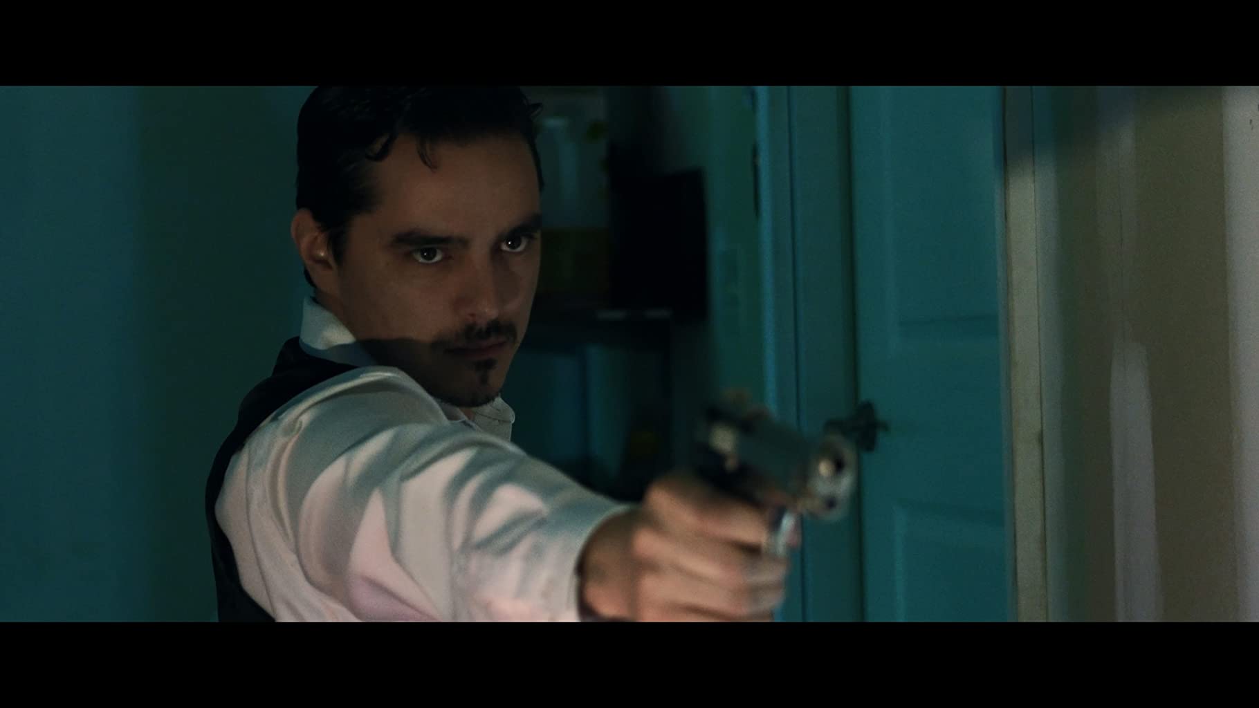 Фото - : 1820x1024 / 55 Кб