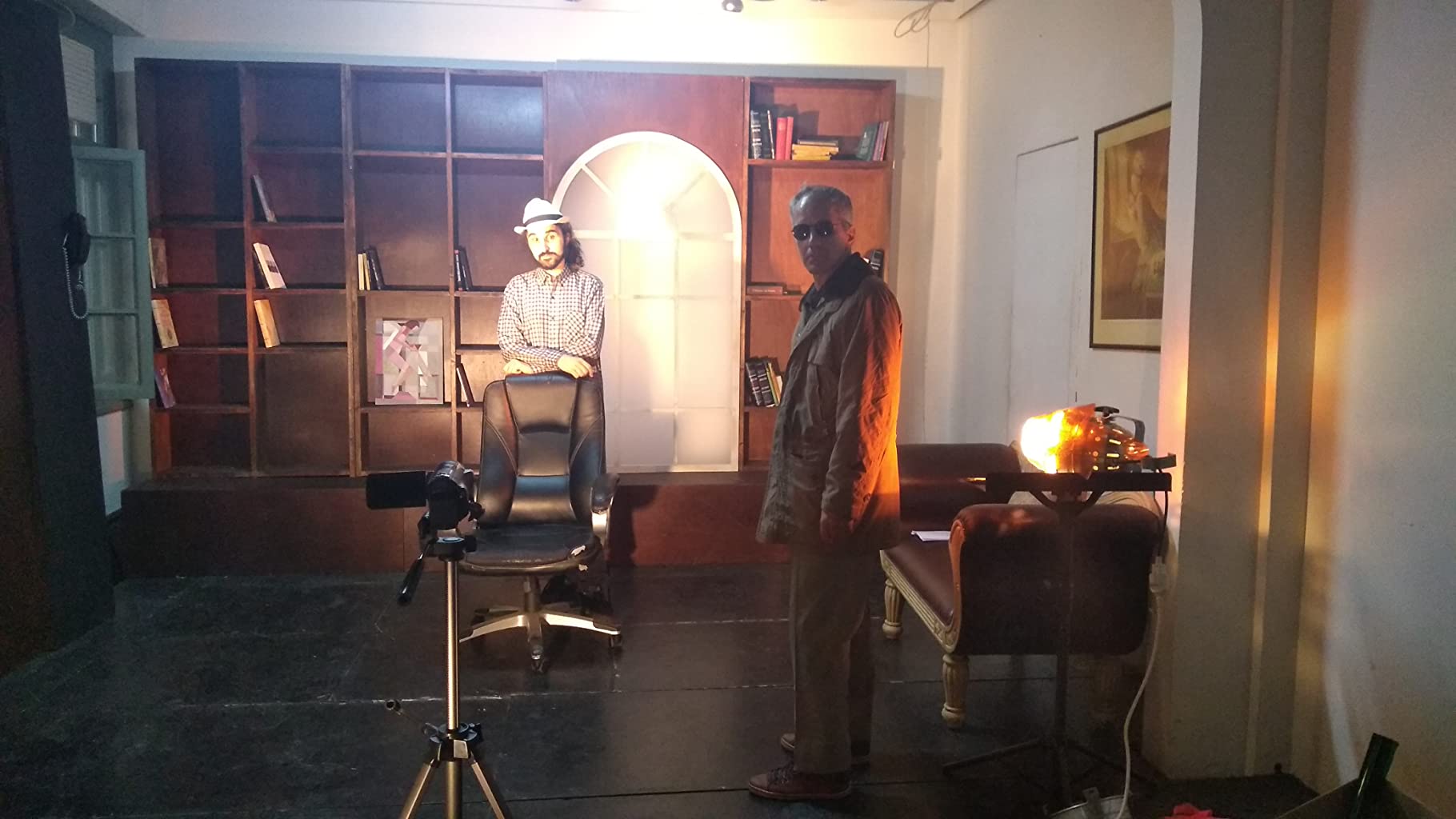 Фото - : 1820x1024 / 126 Кб