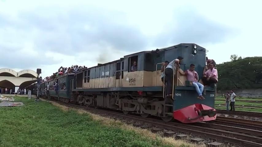 Фото - : 854x480 / 50 Кб