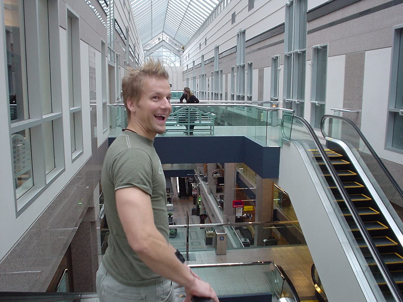 Фото - : 1365x1024 / 164 Кб