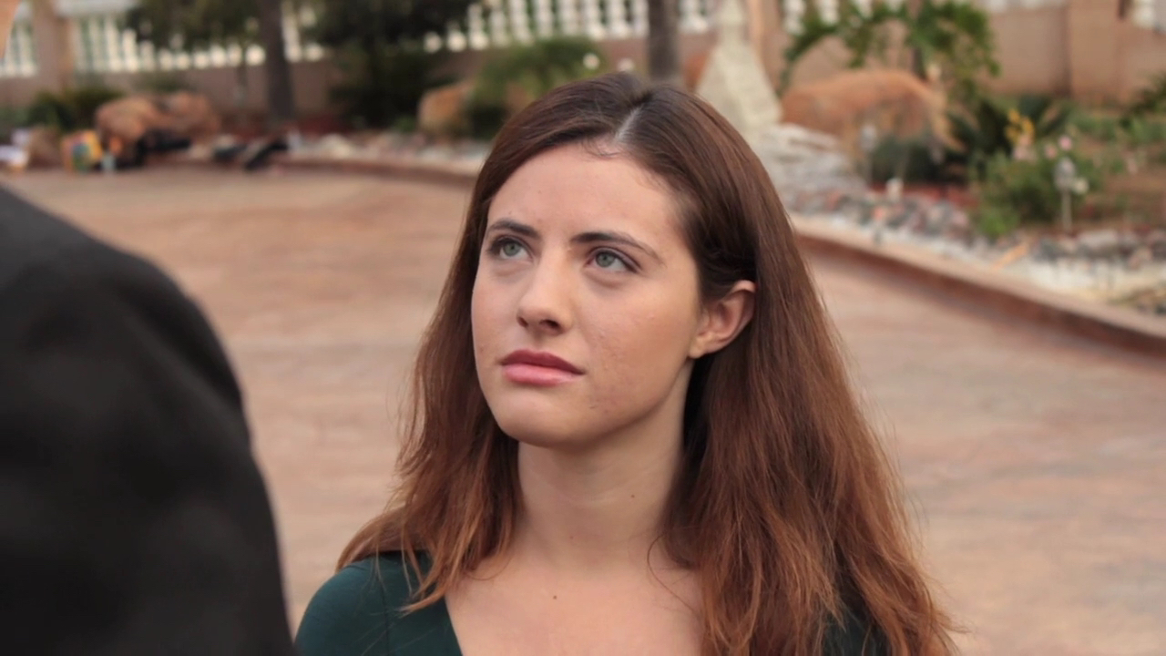 Фото - : 1280x720 / 623 Кб