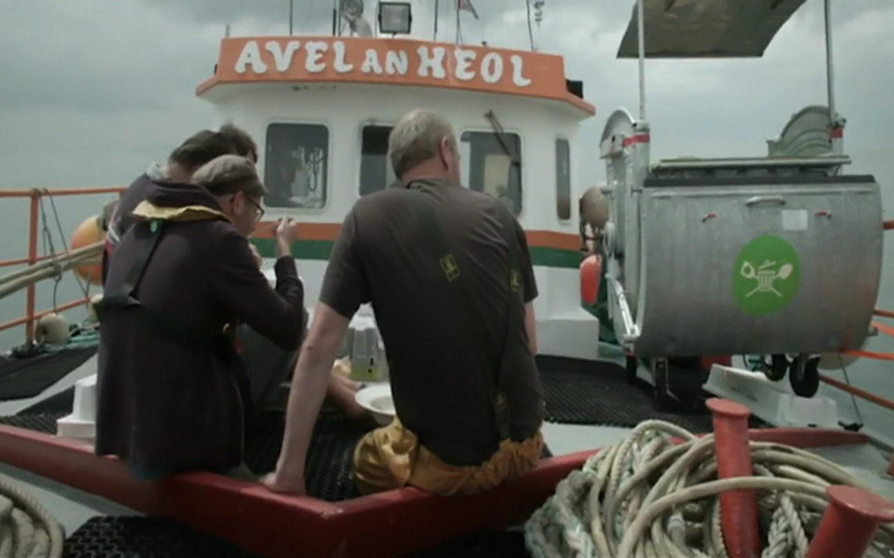 Фото - : 1280x800 / 514 Кб