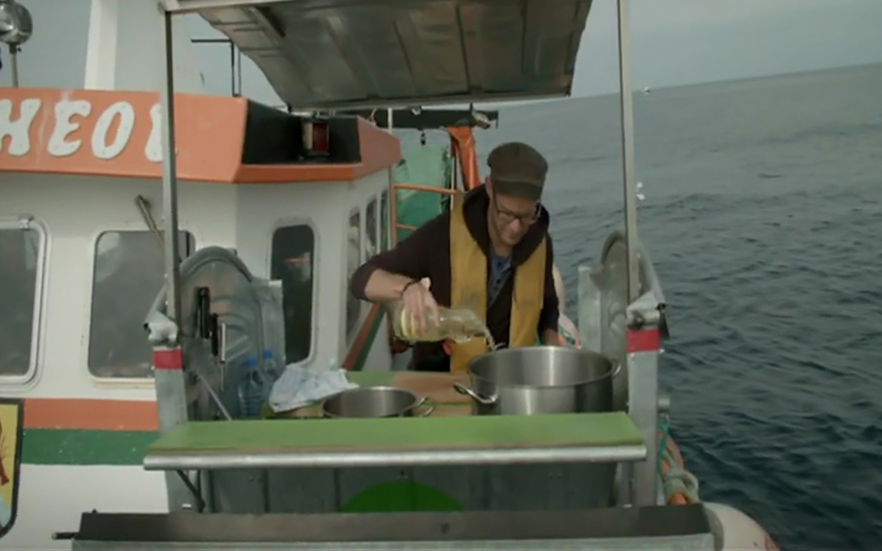 Фото - : 1280x800 / 483 Кб