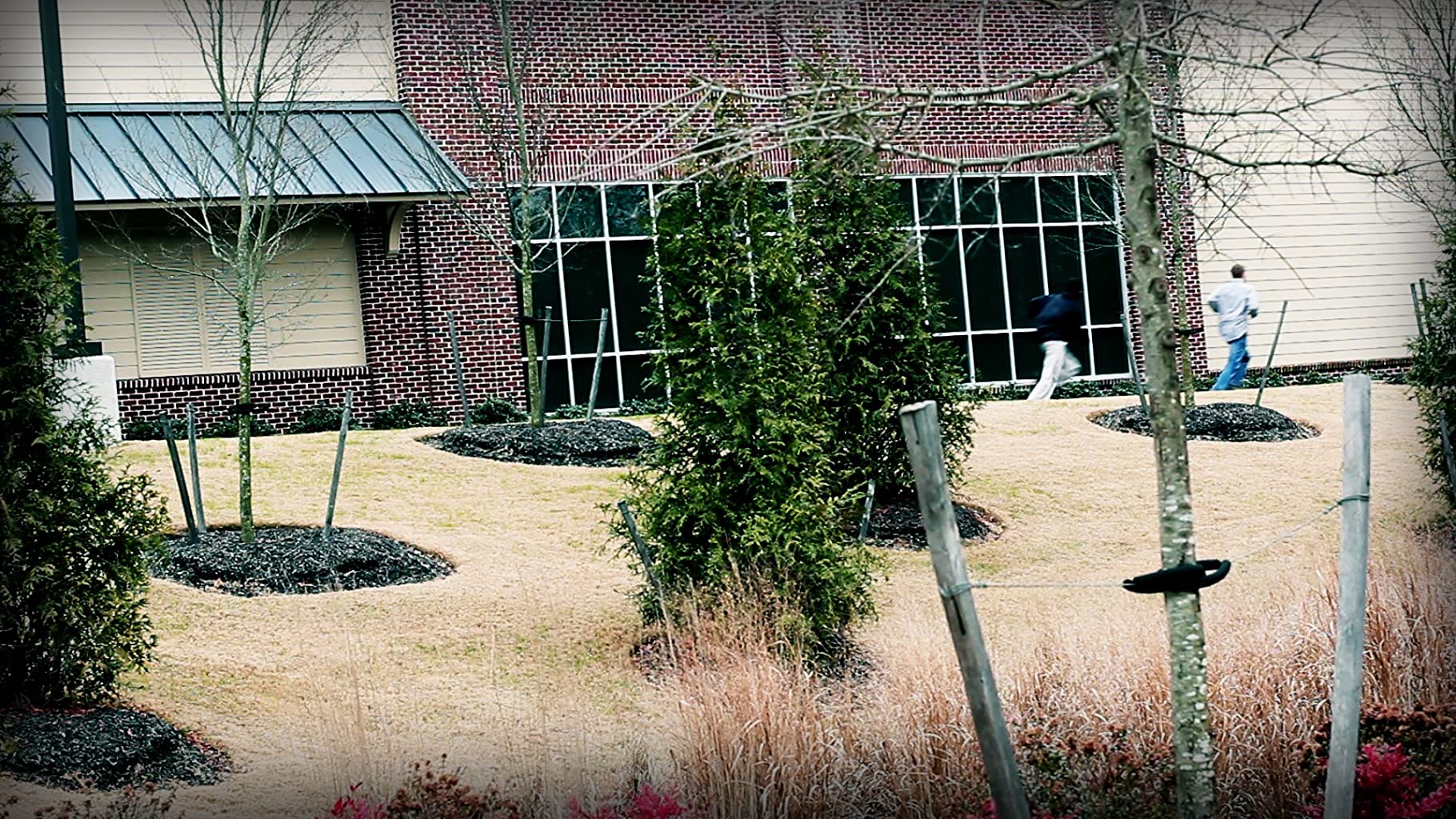 Фото - : 1820x1024 / 441 Кб