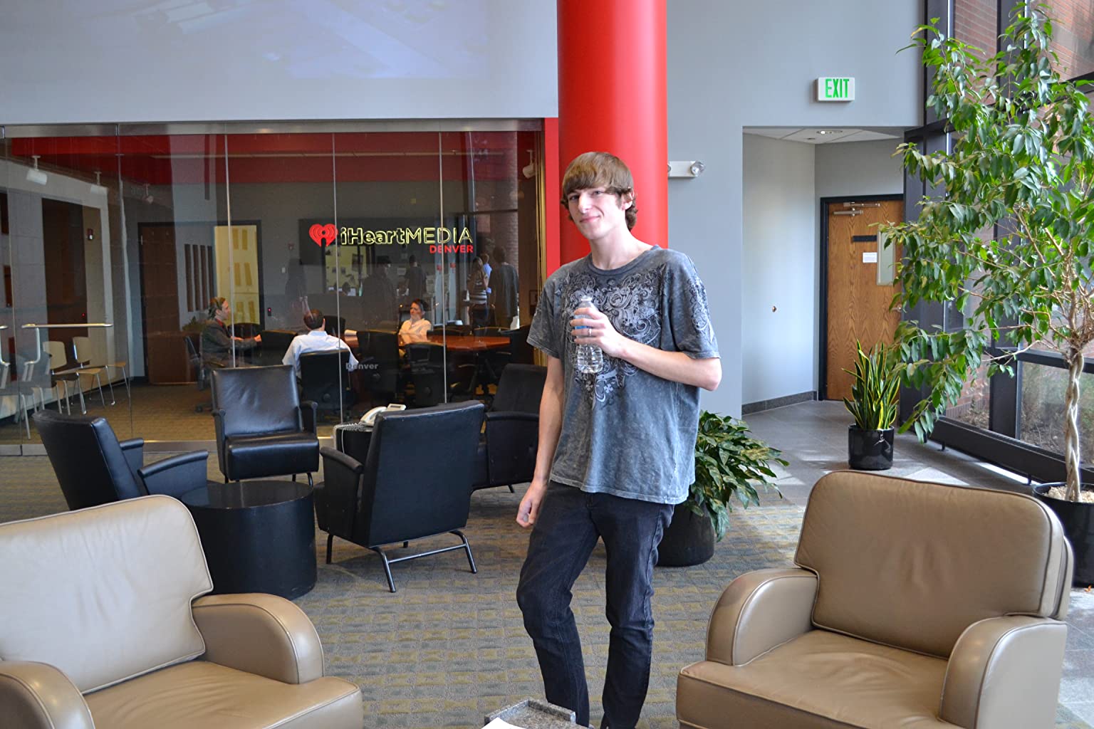 Фото - : 1536x1024 / 179 Кб