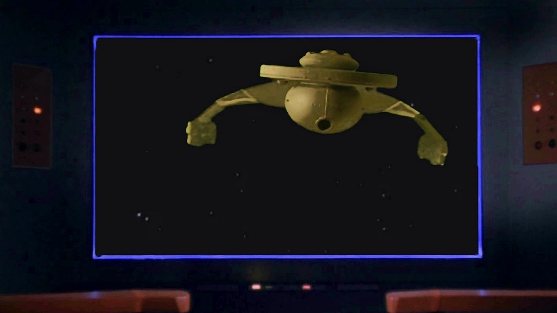 Фото - : 1820x1024 / 58 Кб