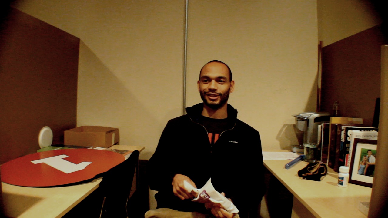 Фото - : 1280x720 / 188 Кб