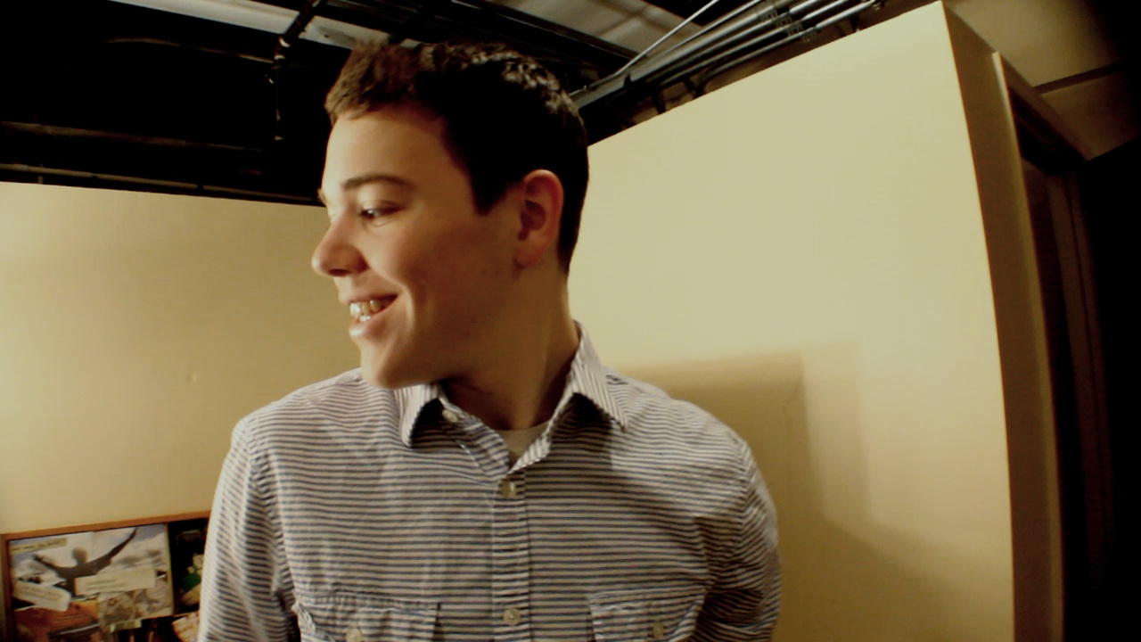 Фото - : 1280x720 / 181 Кб