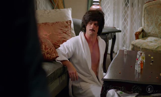 Фото - : 640x384 / 58 Кб