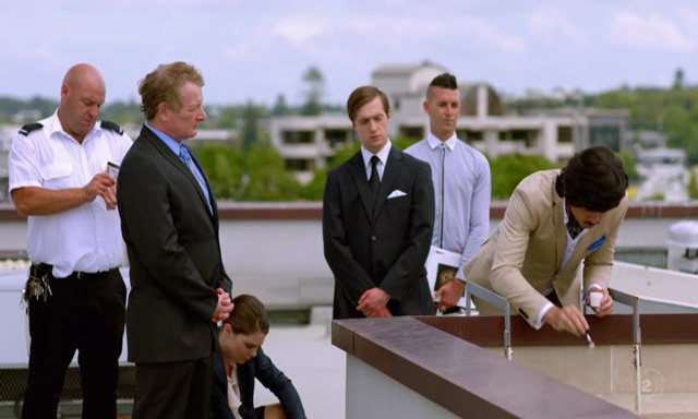 Фото - : 640x384 / 69 Кб