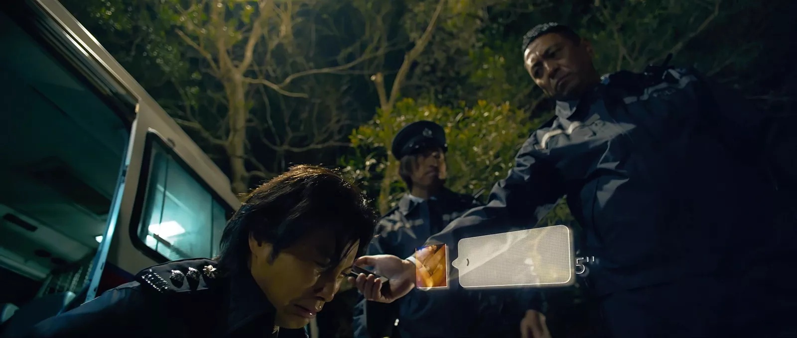 Фото - : 1600x680 / 197 Кб