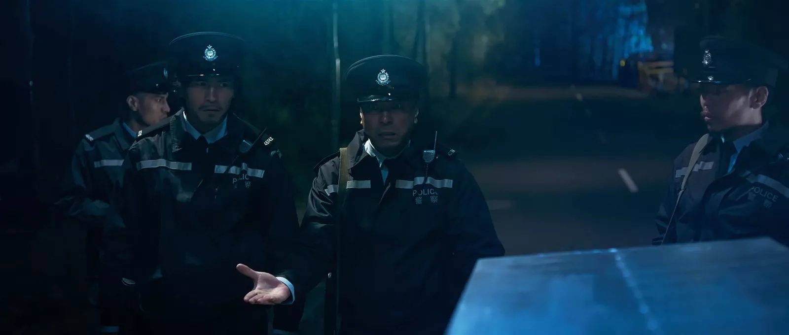 Фото - : 1600x680 / 121 Кб