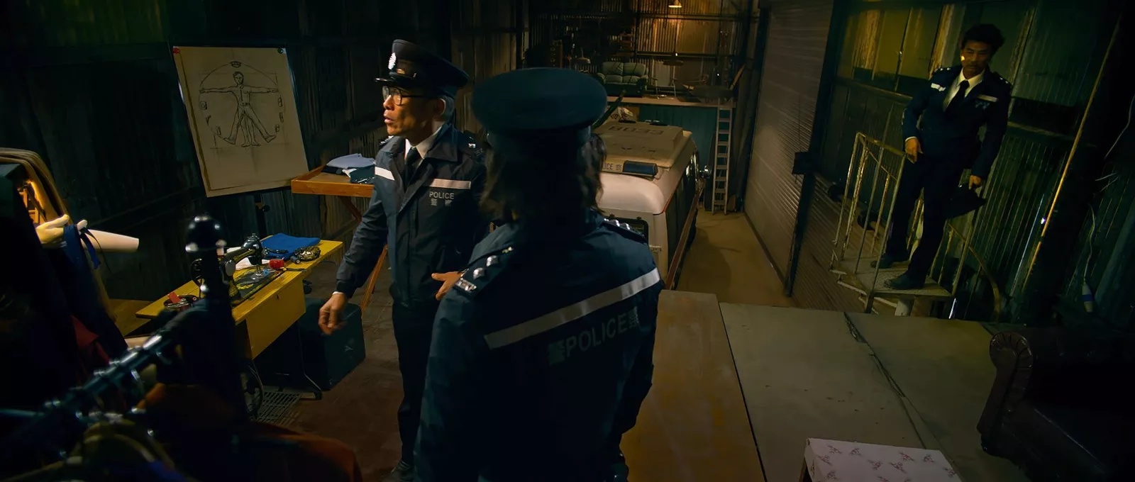 Фото - : 1600x680 / 217 Кб