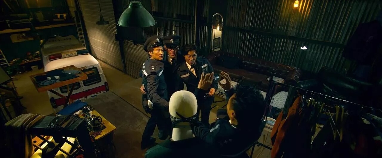 Фото - : 1280x531 / 210 Кб