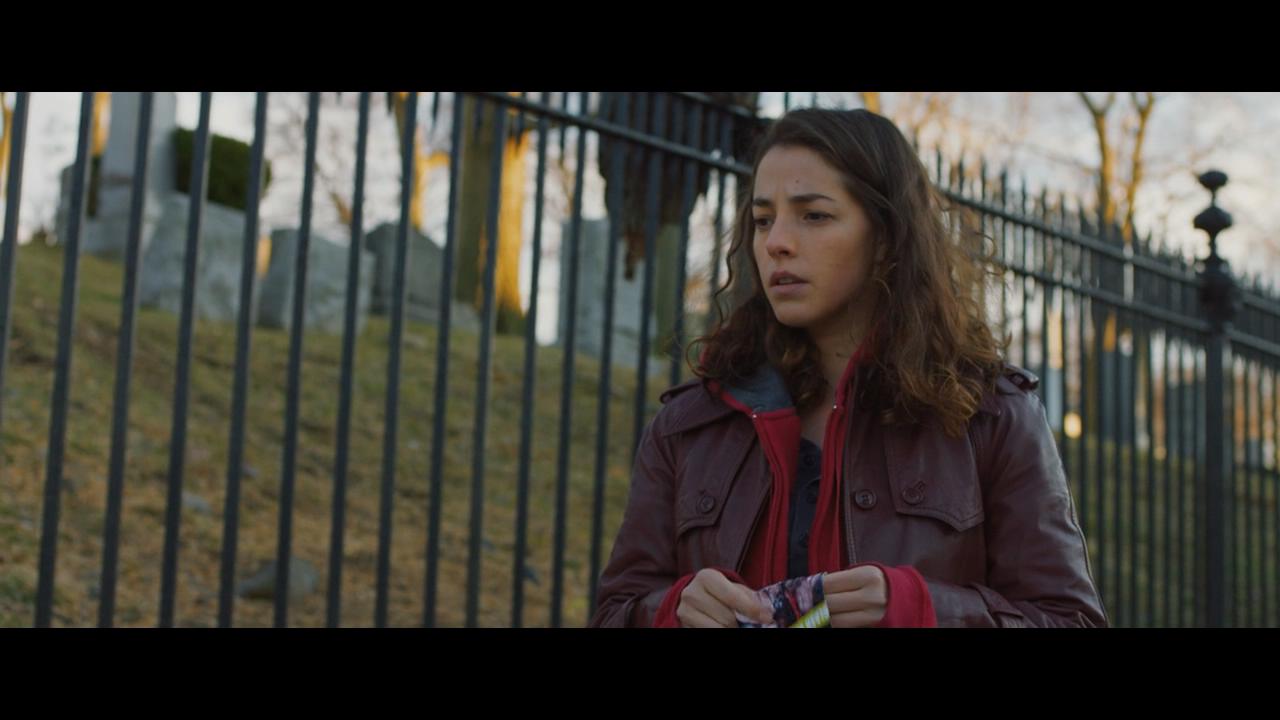 Фото - Девушка-невидимка: 1280x720 / 73 Кб