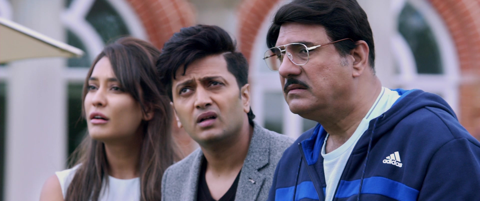 Фото - : 1920x804 / 149 Кб