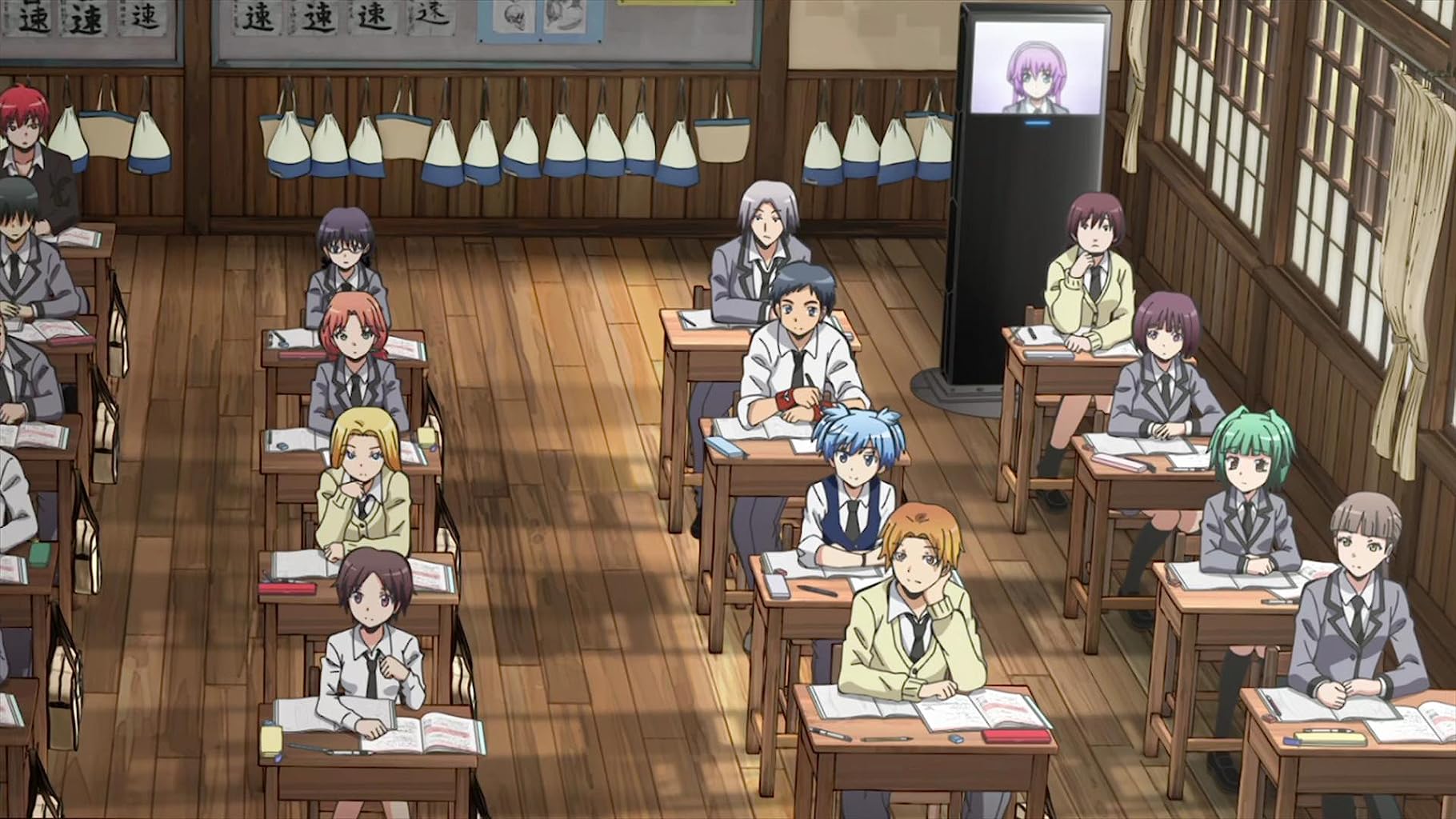 Фото - : 1820x1024 / 233 Кб