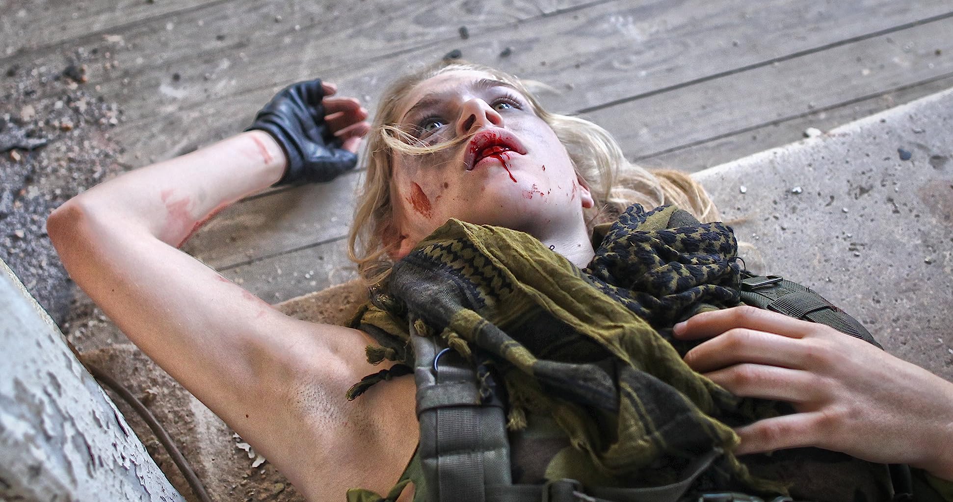 Фото - : 1942x1024 / 271 Кб