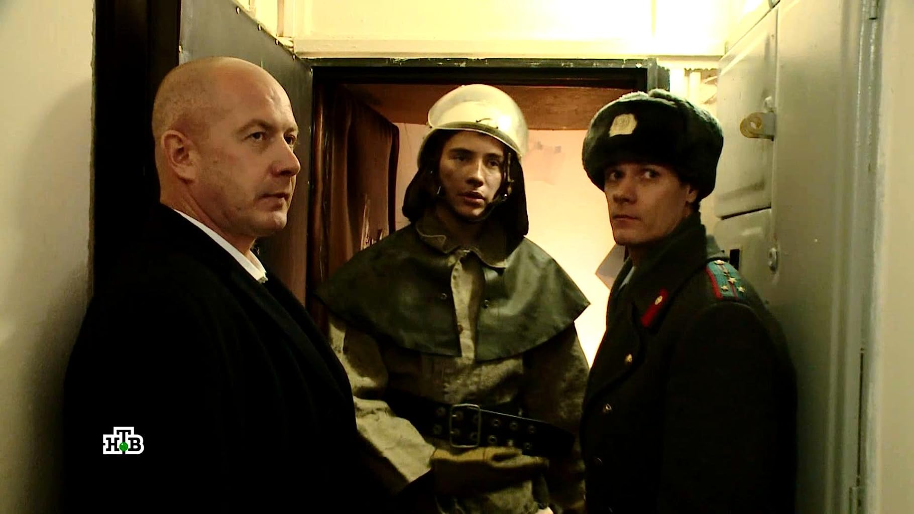 Фото - : 1820x1024 / 112 Кб