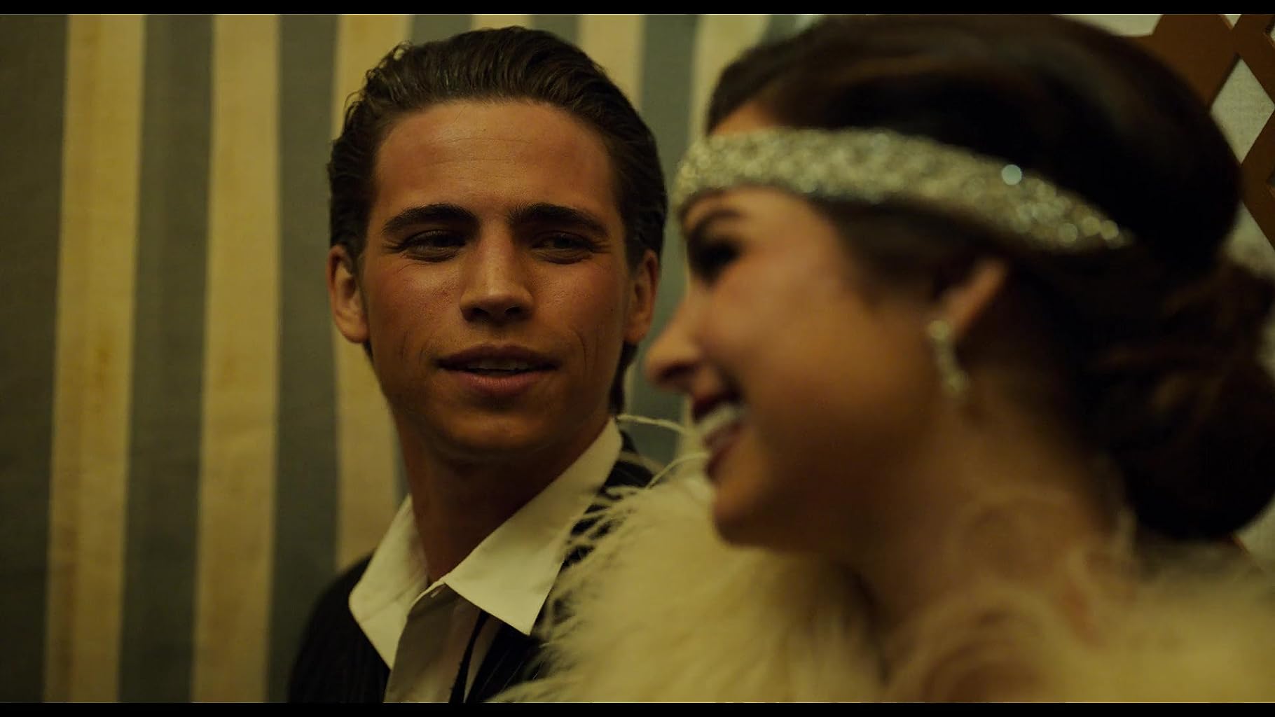 Фото - : 1820x1024 / 91 Кб