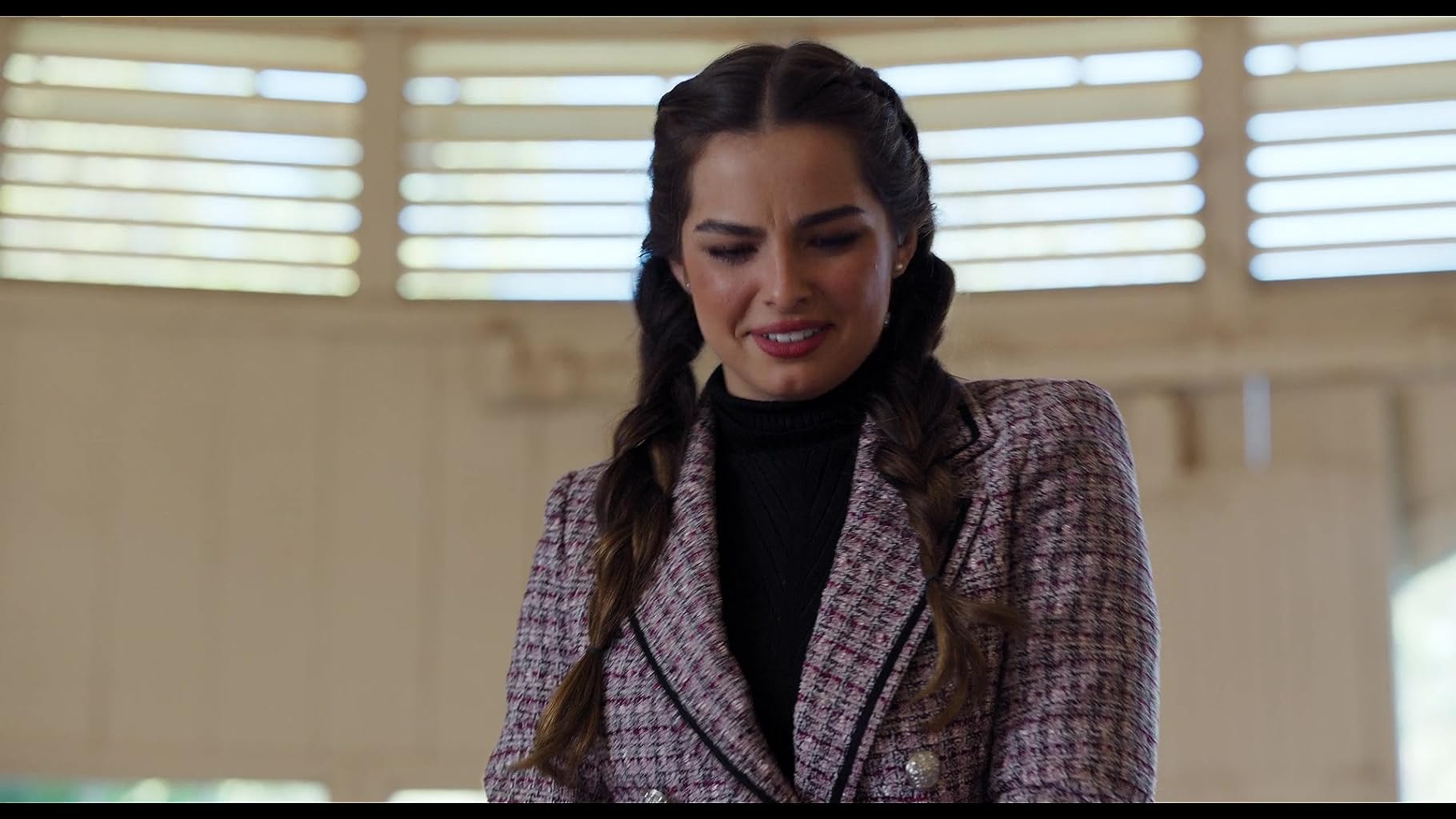 Фото - : 1820x1024 / 142 Кб