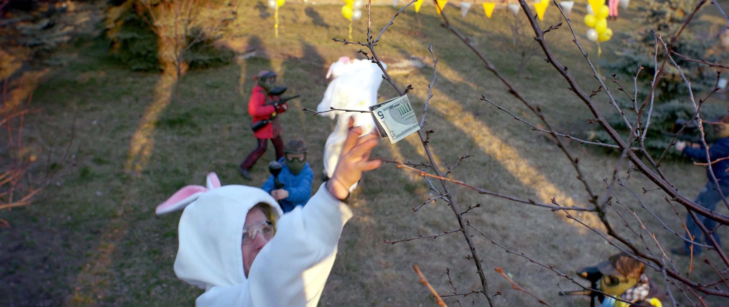 Фото - : 2427x1024 / 195 Кб