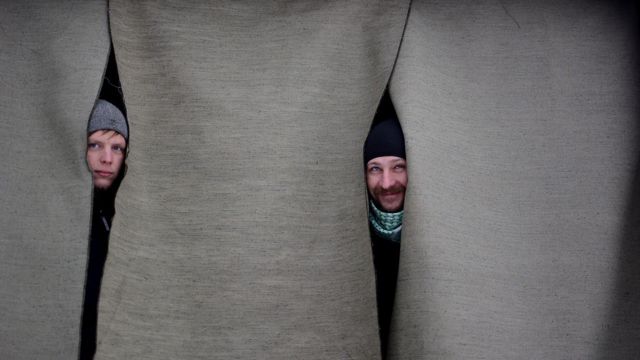 Фото - : 1280x720 / 155 Кб