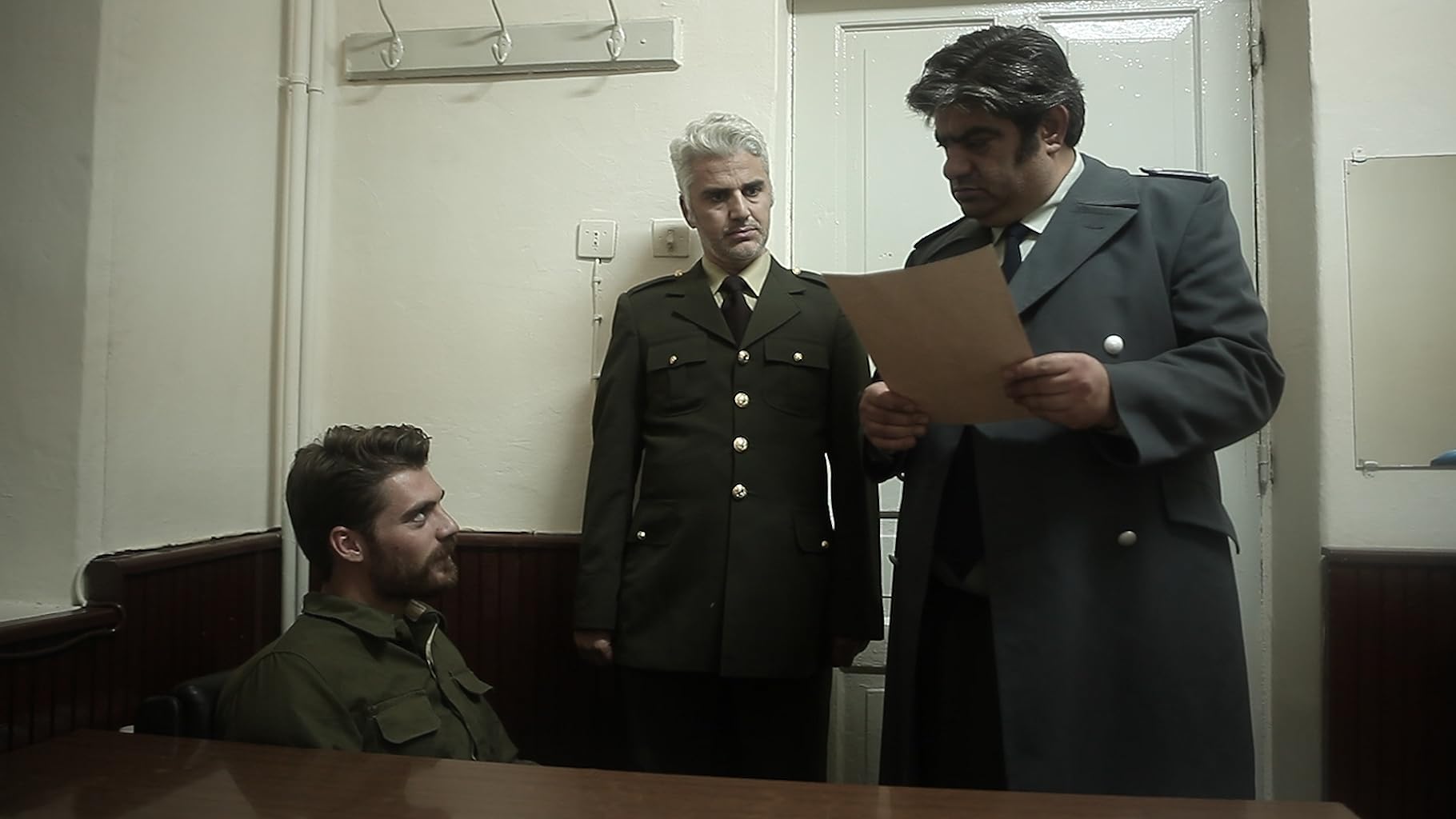 Фото - : 1820x1024 / 94 Кб