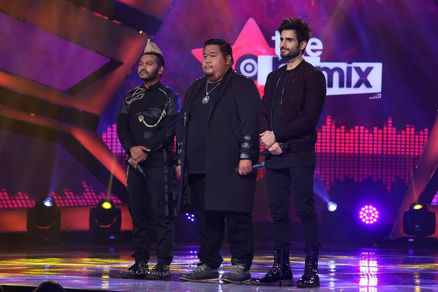 Фото - : 1536x1024 / 142 Кб