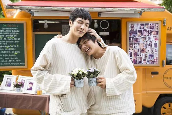 Фото - : 599x400 / 89 Кб