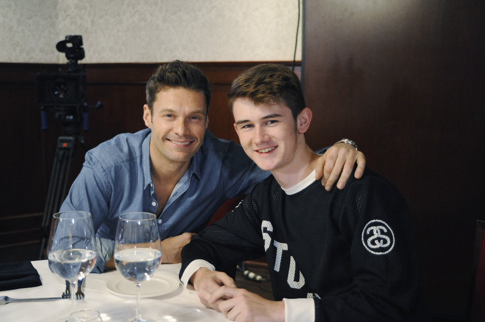 Фото - : 1000x665 / 246 Кб