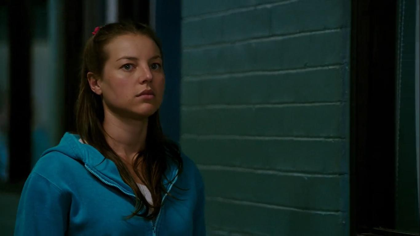 Фото - : 1366x768 / 46 Кб