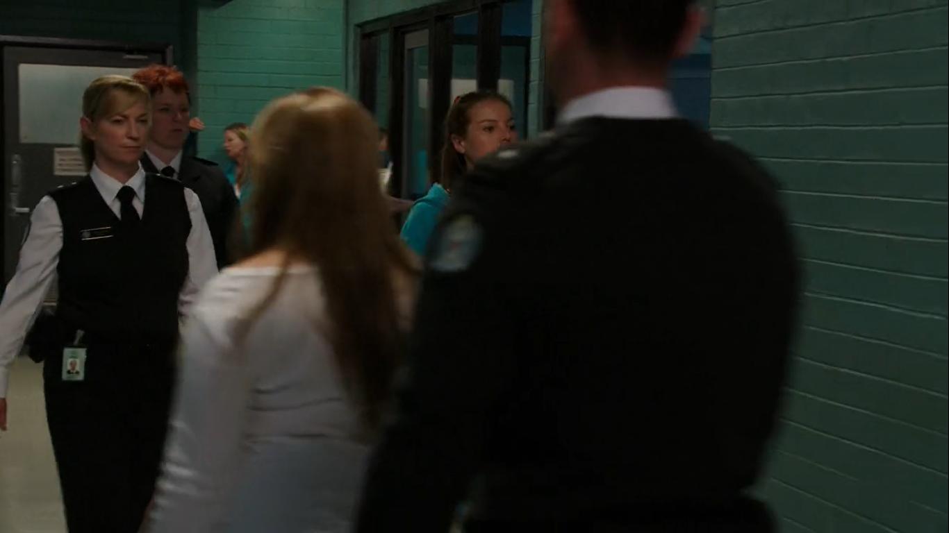 Фото - : 1366x768 / 45 Кб