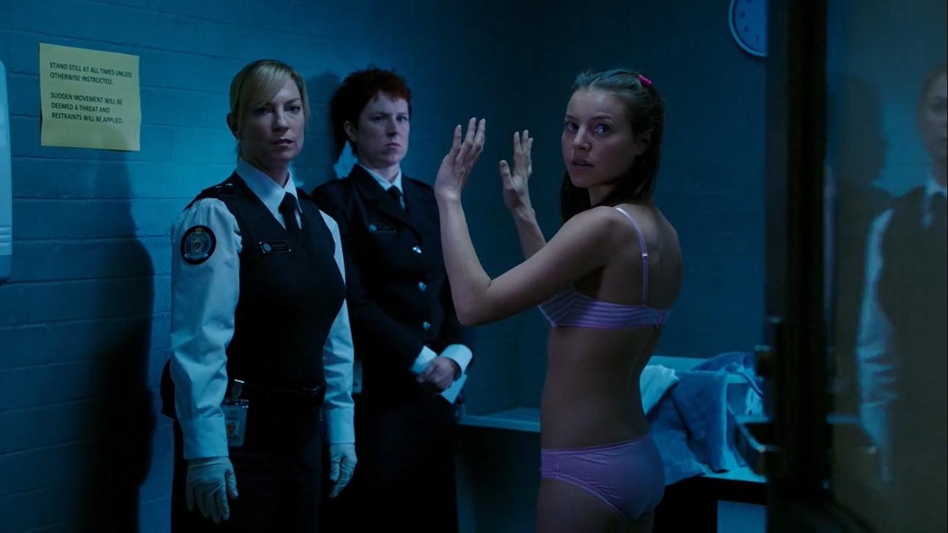 Фото - : 1366x768 / 63 Кб