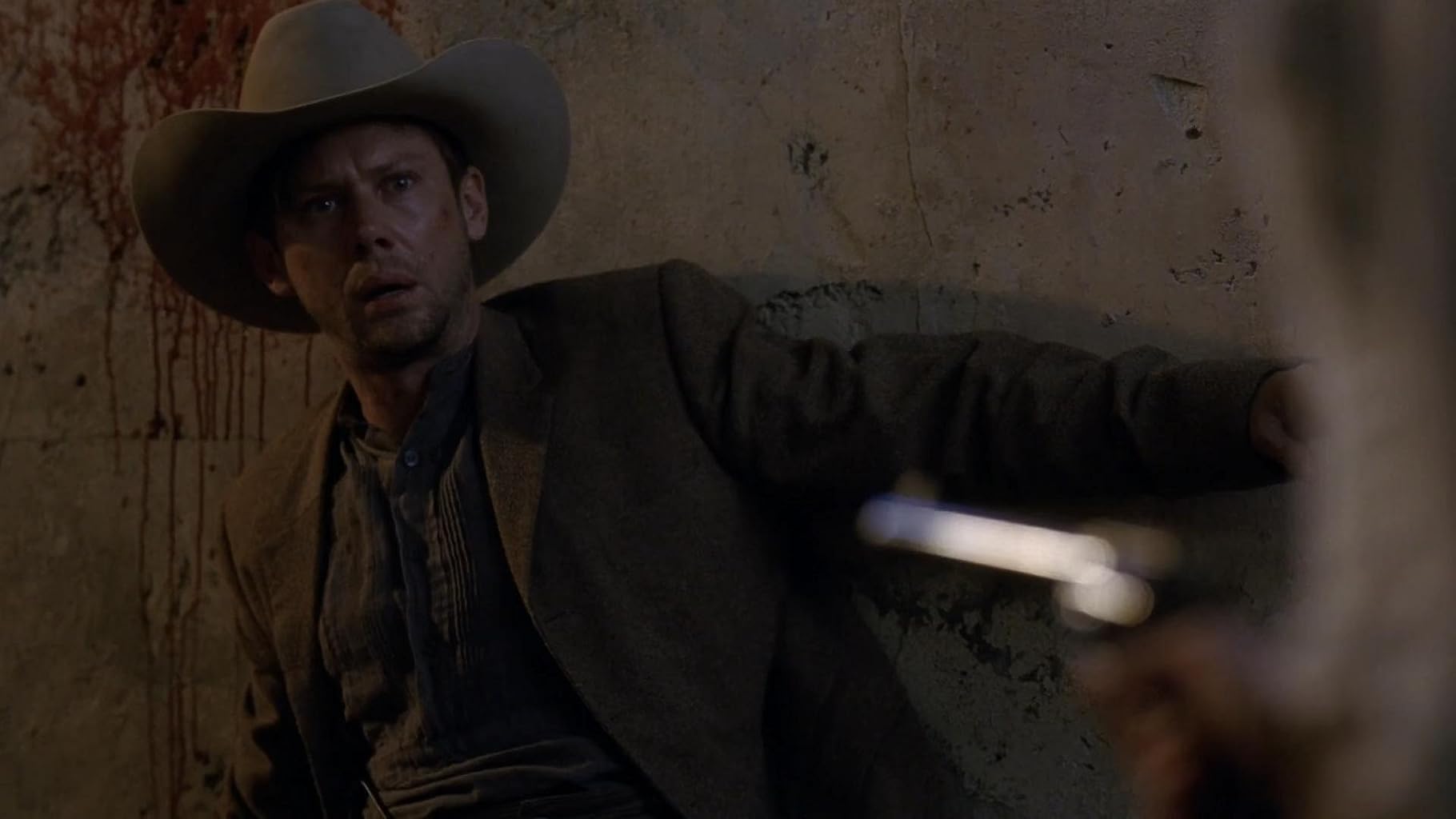 Фото - : 1820x1024 / 80 Кб