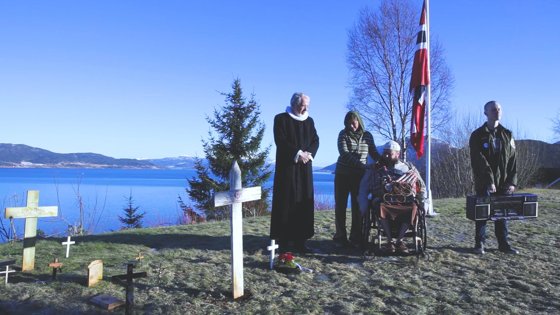 Фото - : 1820x1024 / 223 Кб