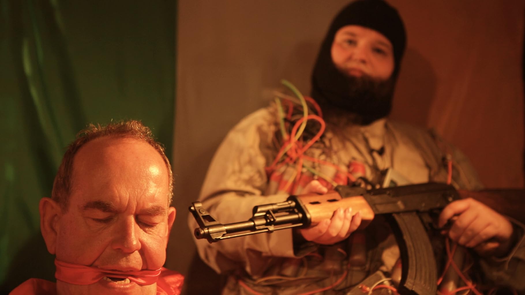 Фото - : 1820x1024 / 98 Кб