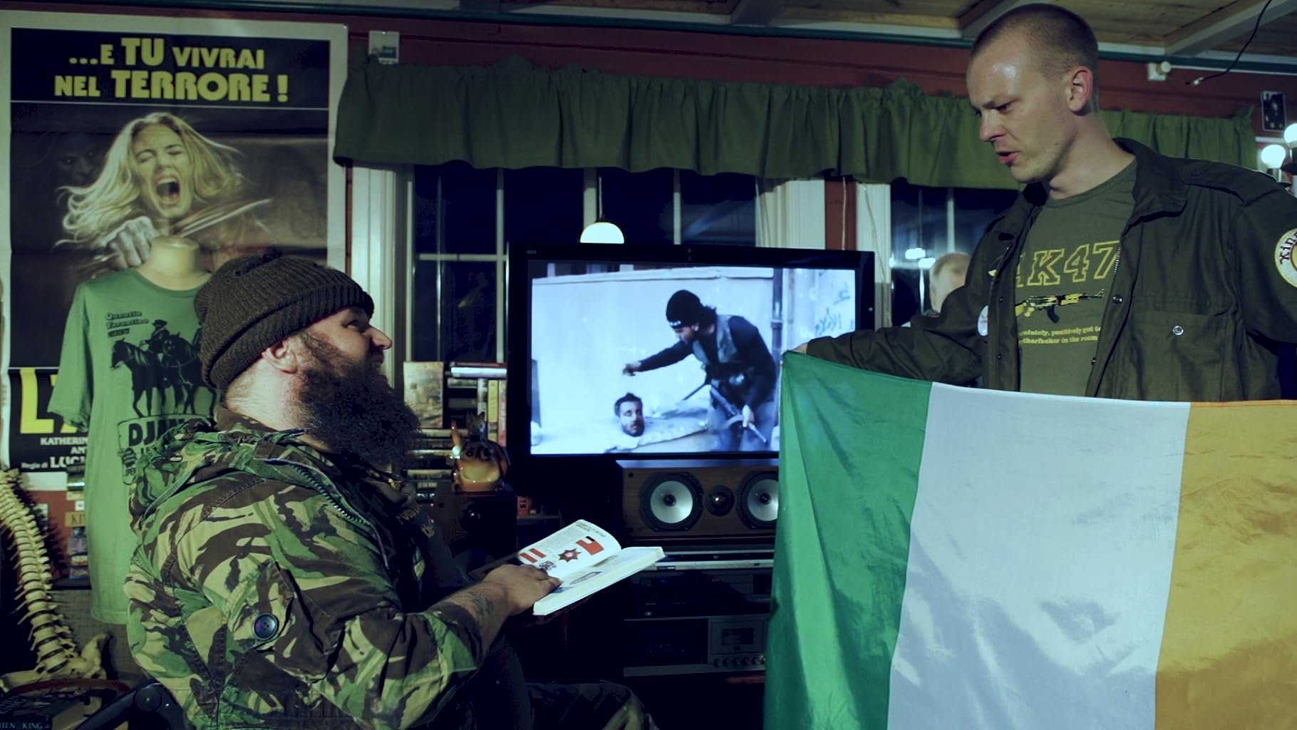 Фото - : 1820x1024 / 168 Кб