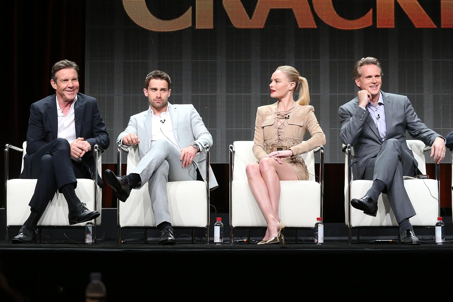 Фото - : 1536x1024 / 219 Кб