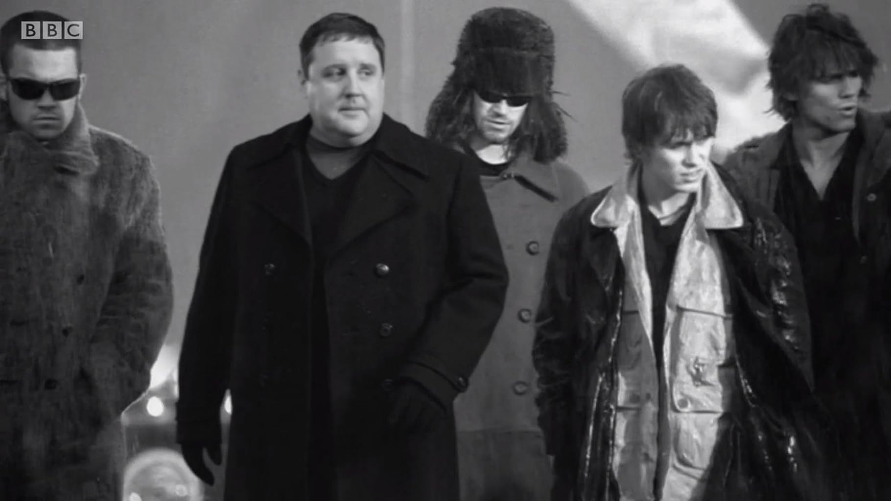 Фото - : 1820x1024 / 84 Кб