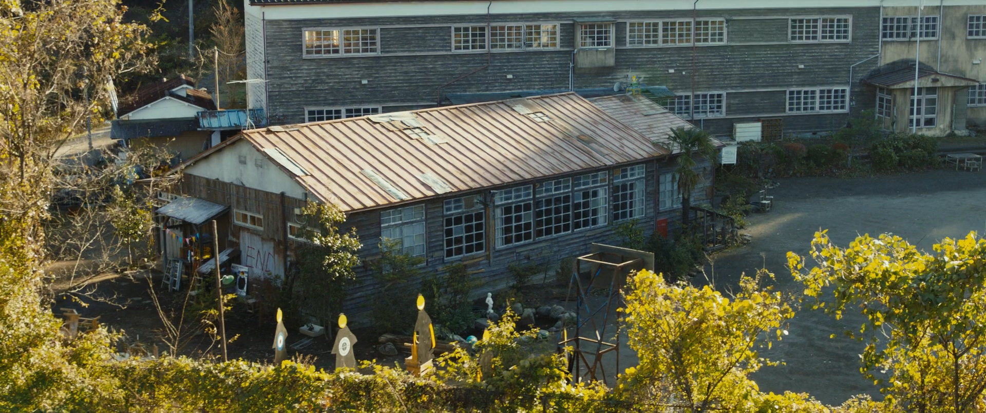 Фото - : 1920x804 / 492 Кб