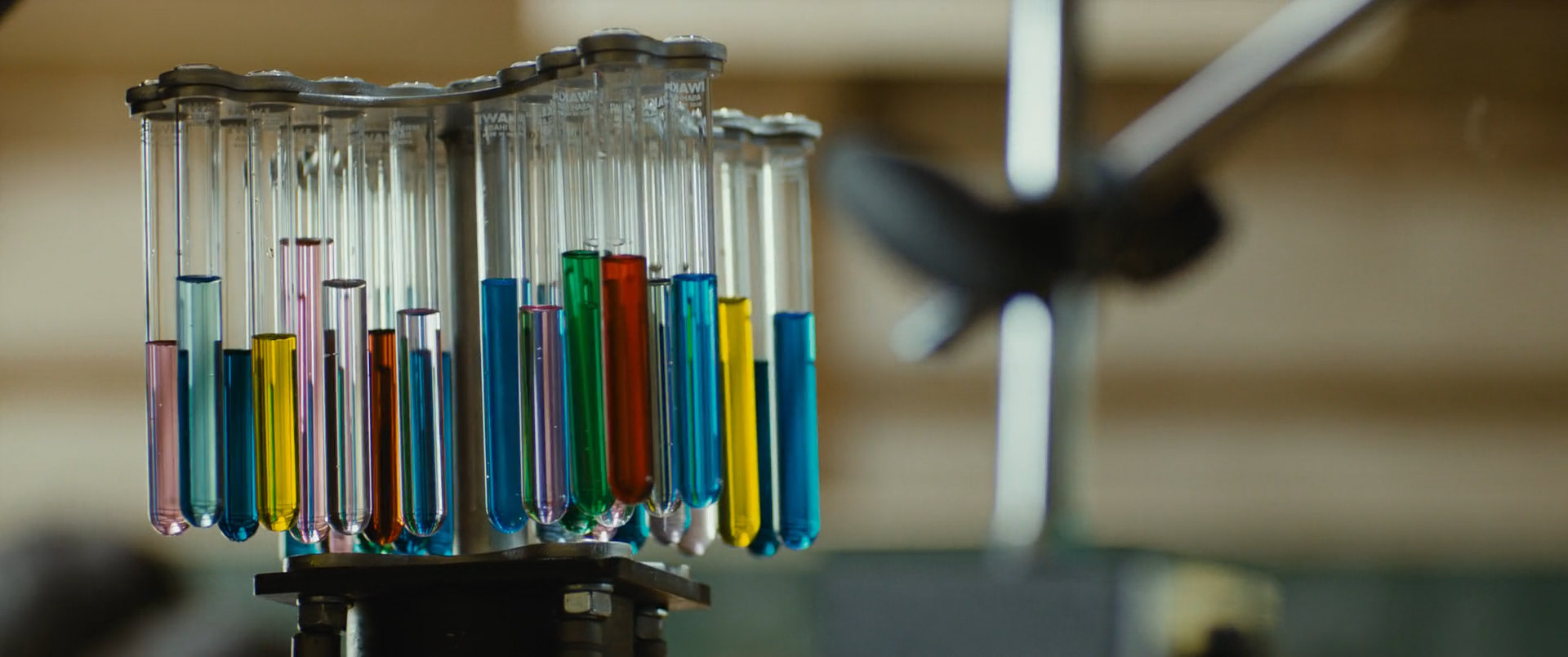 Фото - : 1920x804 / 197 Кб