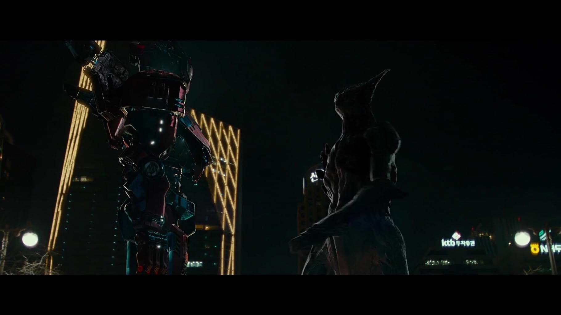 Фото - Моя девушка — монстр: 1820x1024 / 70 Кб